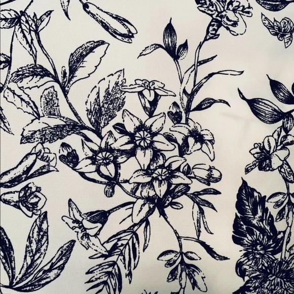 LUSH Nordstrom Dress Small Black & Cream Floral - Picture 2 of 3